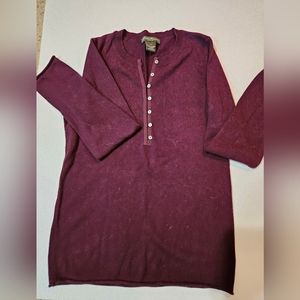 EDDIE BAUER  LONG SLEEVE HEAVY WINTER TEE BURGUNDY  BARELY WORN SIZE SM